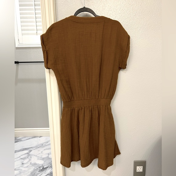 LOU & GREY Triple Cloth V Neck Dress - Picture 3 of 7